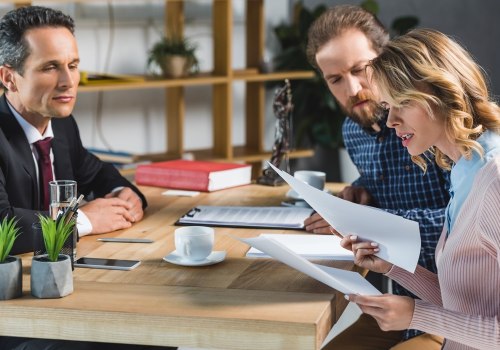 What does paying a retainer mean?